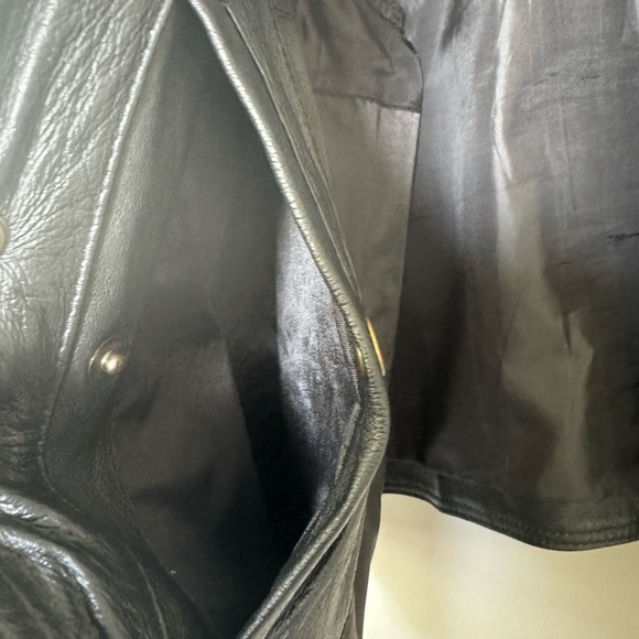 Roma Leather Vintage Men’s Motorcycle Vest size  XL - Picture 5 of 5